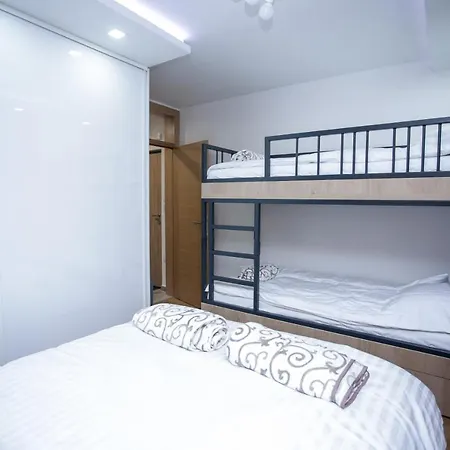 Snow Apartmani-objekat Gorstak 3 *